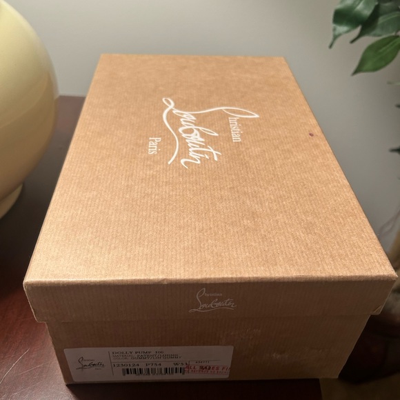 Christian Louboutin Pink Dolly Patent Leather Pumps Size 39 Barbie - Picture 11 of 12